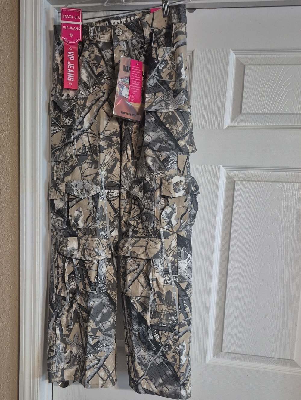 VIP Camouflage Cargo Pants in Gray and Tan